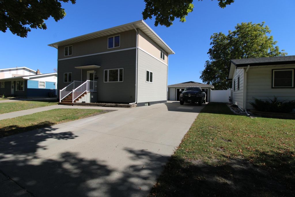 Photo of 1108 20th Street N, Moorhead, MN 56560 (MLS # 6791939)