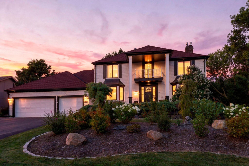 Photo of 9348 Olympia Drive, Eden Prairie, MN 55347 (MLS # 7124628)
