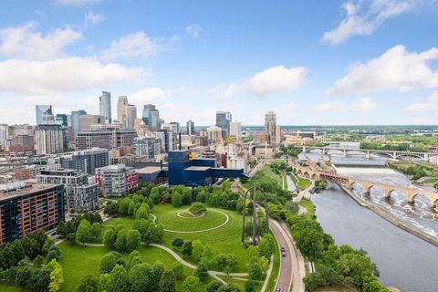 1111 W River Parkway 26A Minneapolis MN 55415