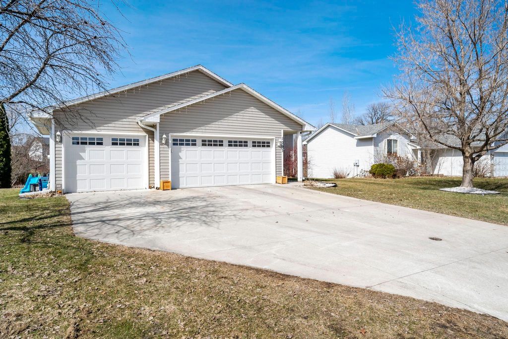 Photo of 1091 Meadow Street, Cologne, MN 55322 (MLS # 7025258)