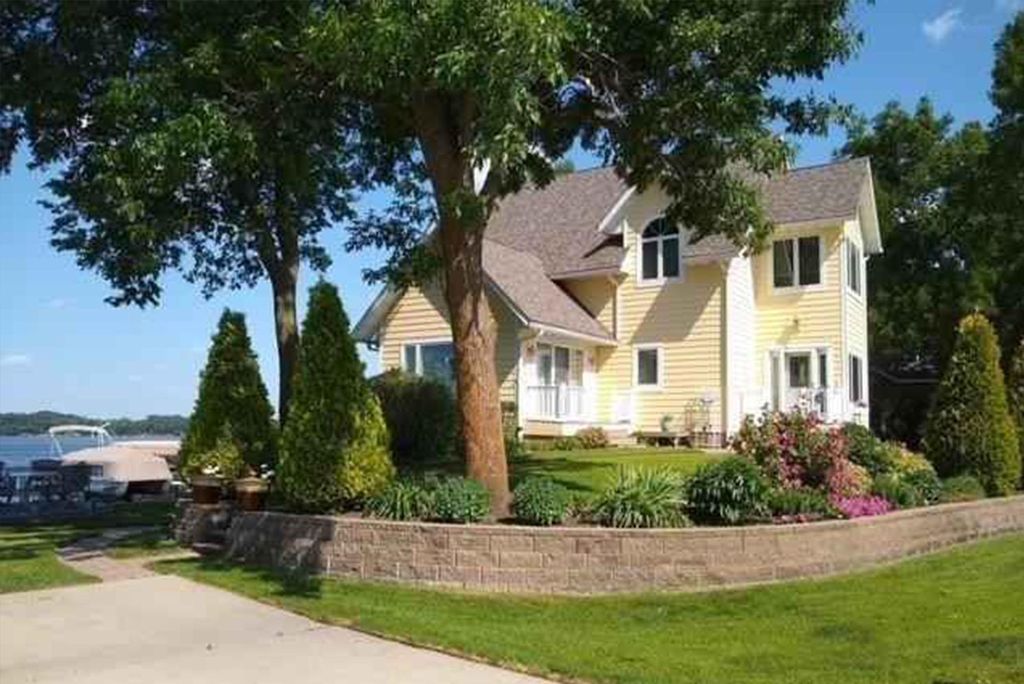 Photo of 3710 Sioux Lane, Madison Lake, MN 56063 (MLS # 7058821)