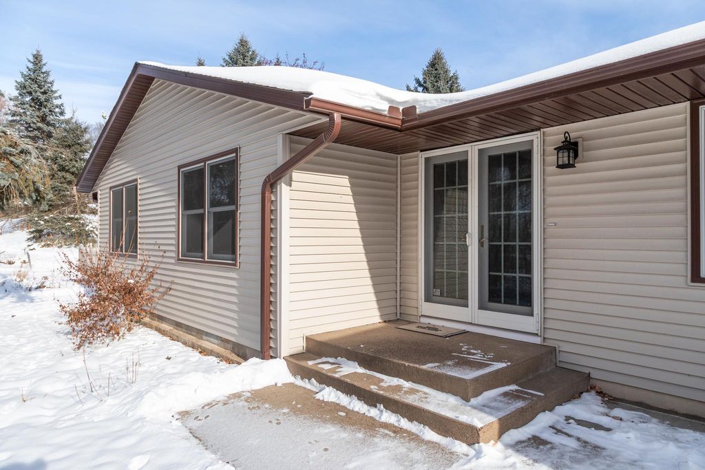 Photo of 7610 50th Street N, Lake Elmo, MN 55042 (MLS # 6801699)