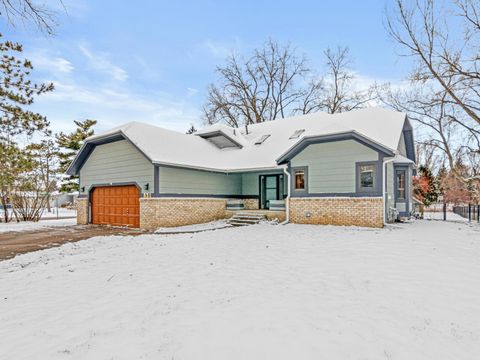 831 Windrow Drive Little Canada MN 55109