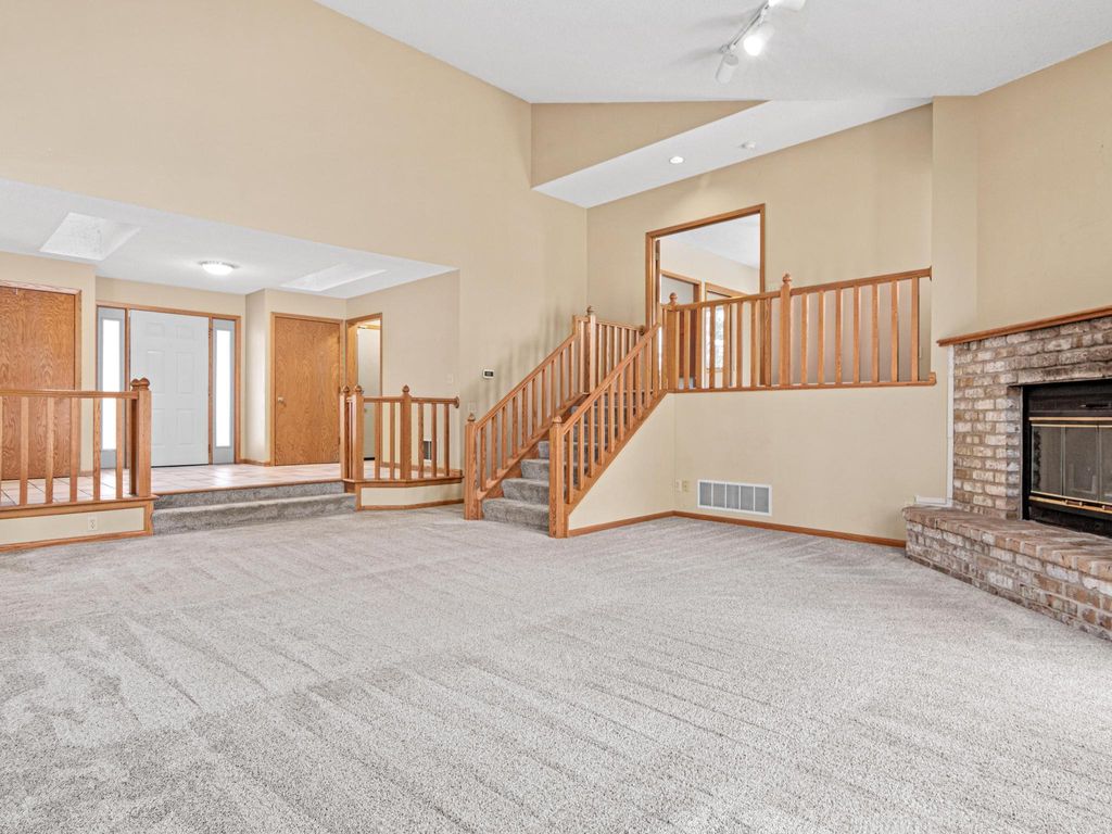 Photo of 831 Windrow Drive, Little Canada, MN 55109 (MLS # 6826865)