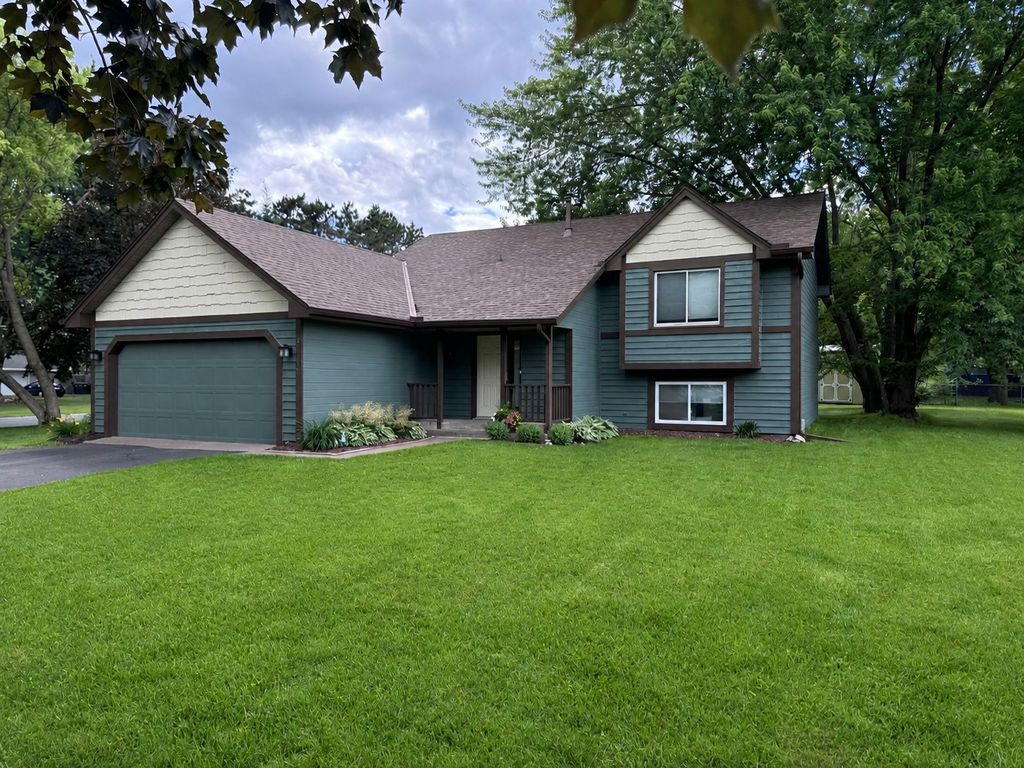 Photo of 10810 Packard Street NE, Circle Pines, MN 55014 (MLS # 7056704)