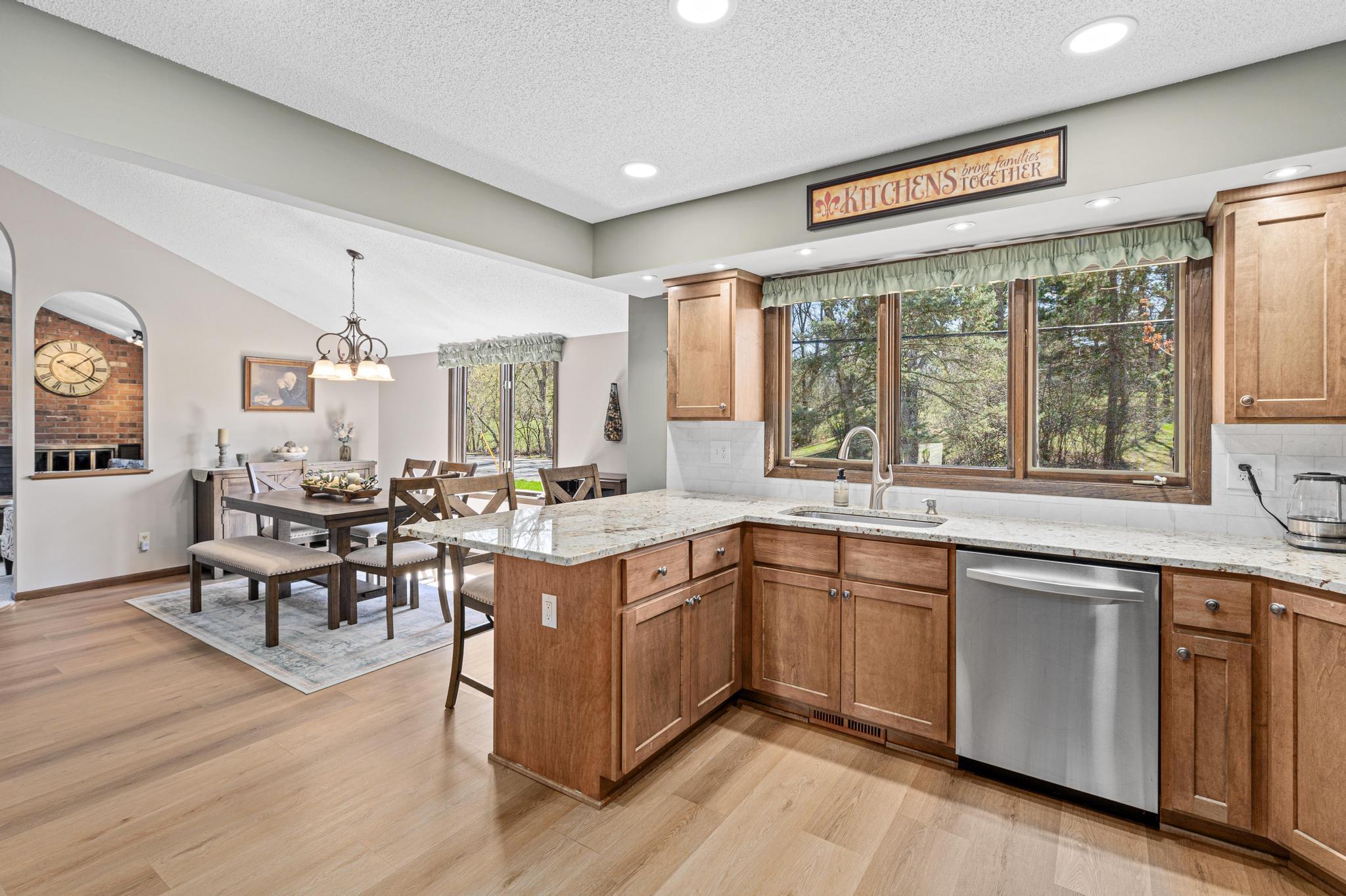 2347 Greenbrier Circle