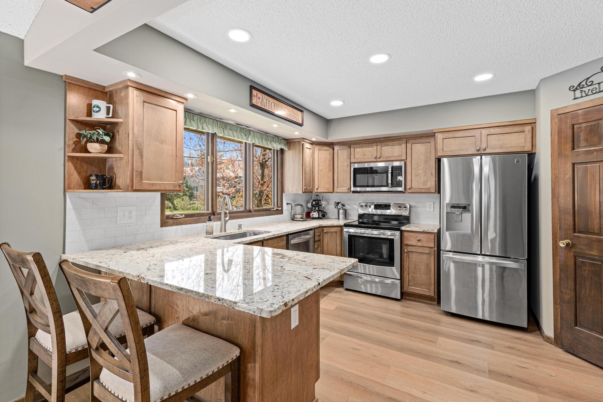 2347 Greenbrier Circle