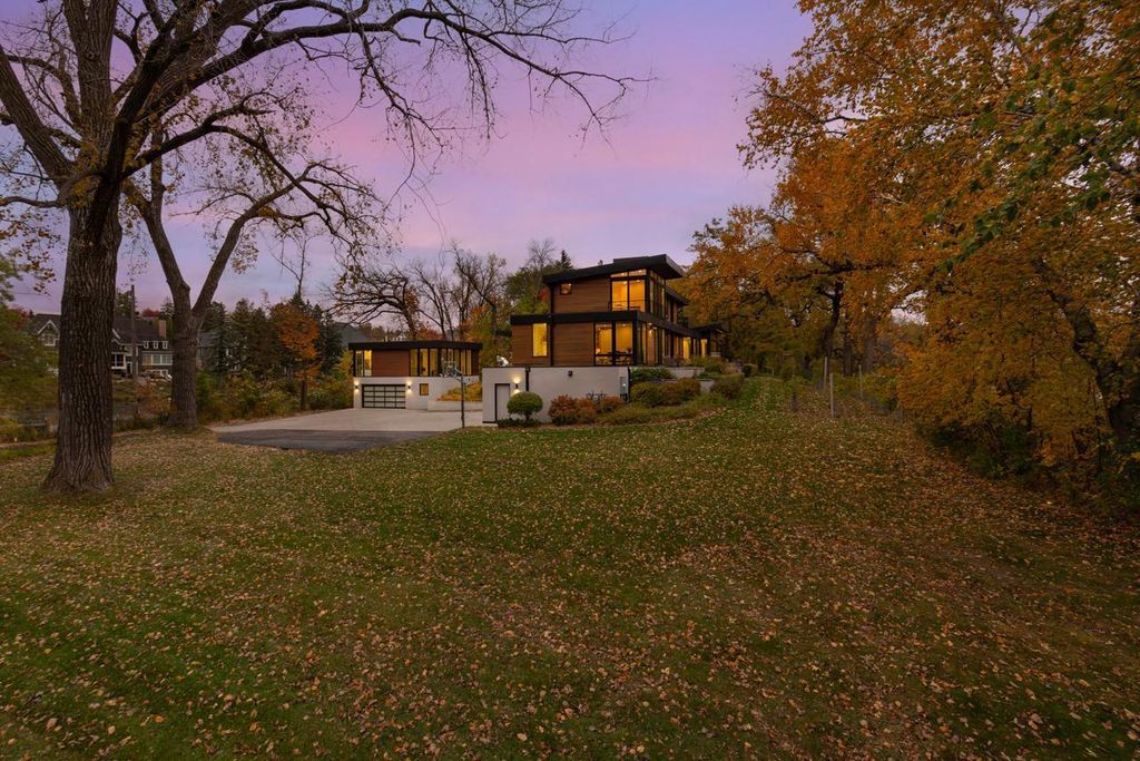 Photo of 2634 Crosby Road, Wayzata, MN 55391 (MLS # 7038584)