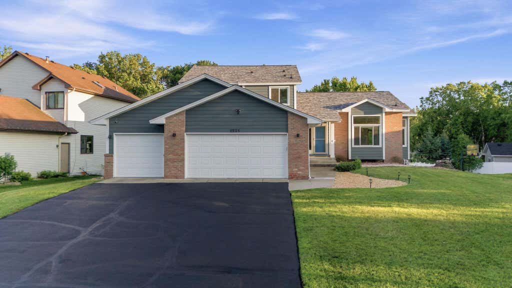 Photo of 11205 72nd Avenue N, Maple Grove, MN 55369 (MLS # 7105081)