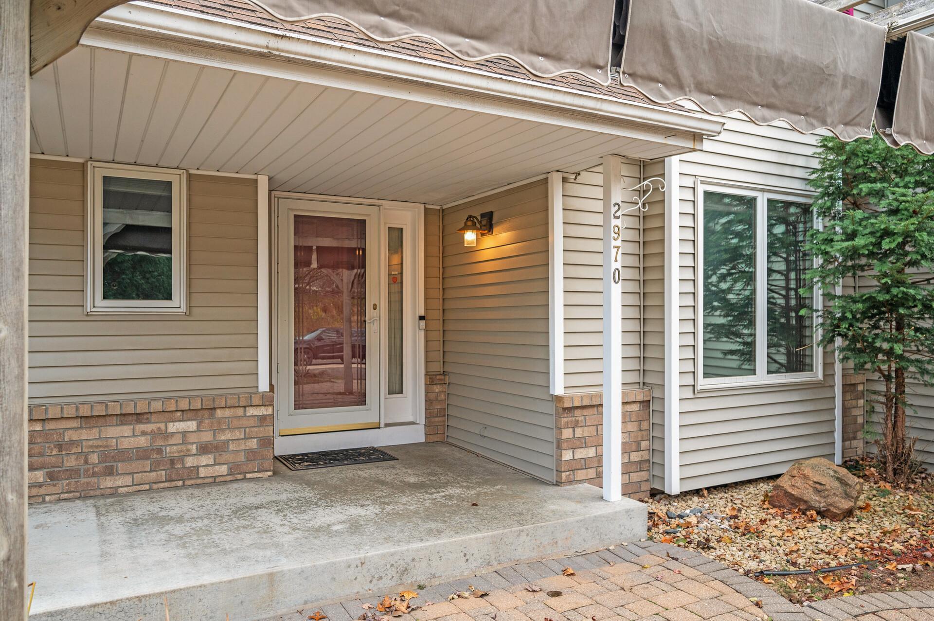 2970 Western Avenue N