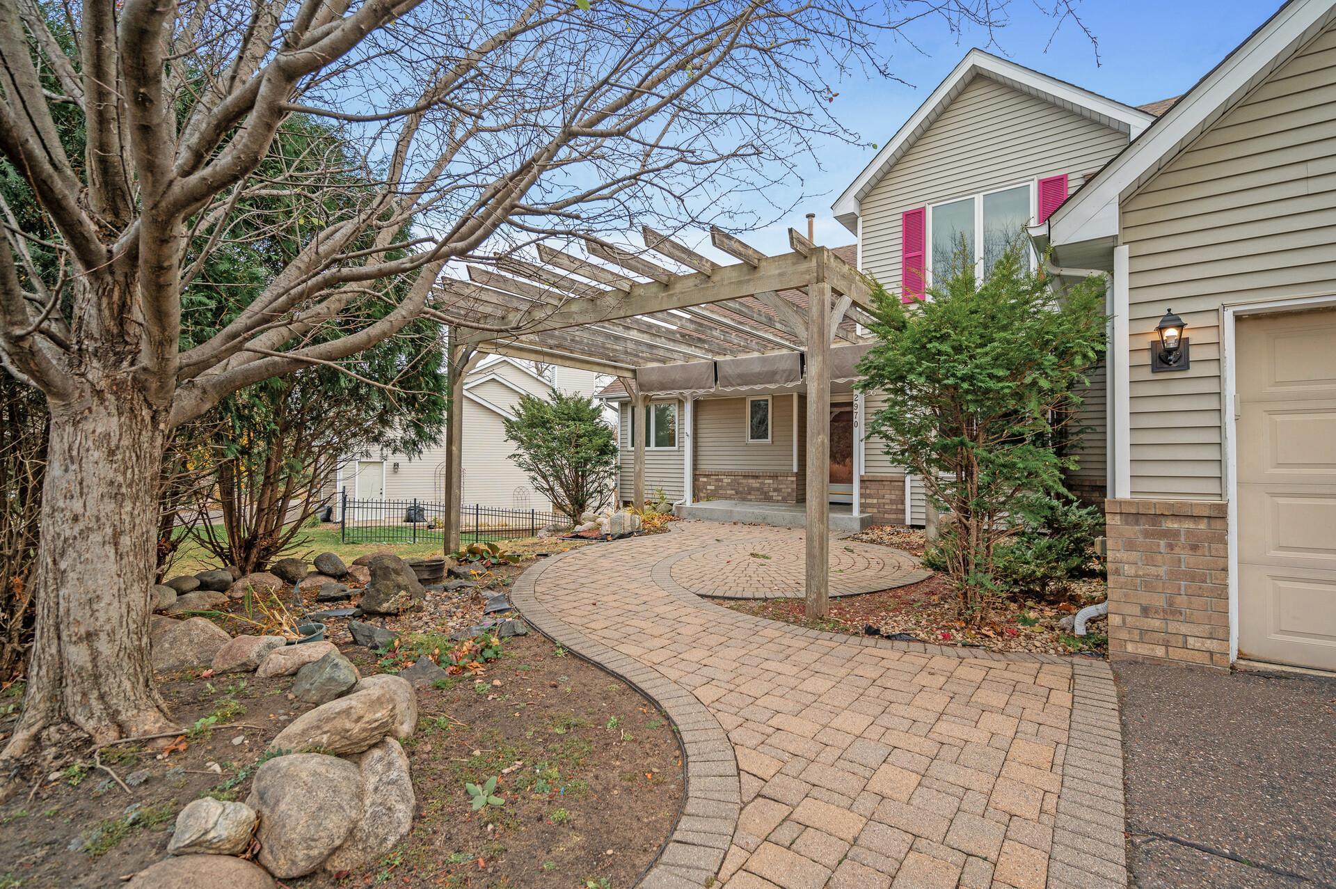 2970 Western Avenue N