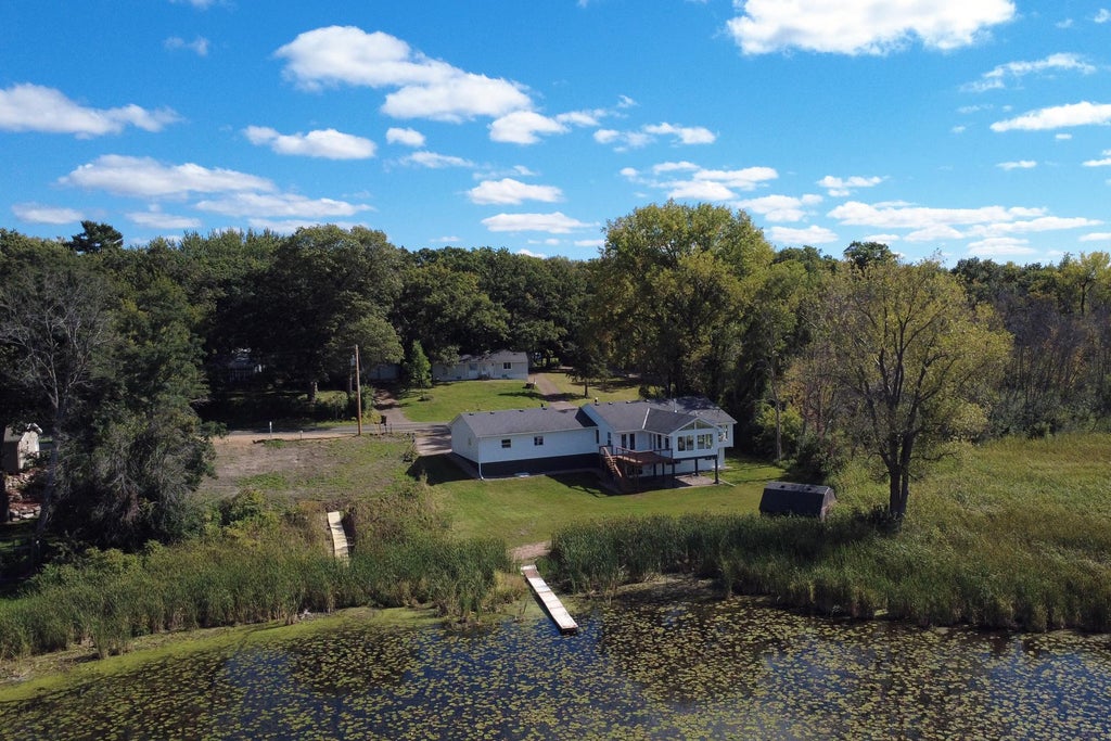 Photo of 12056 Everton Avenue N, White Bear Lake, MN 55110 (MLS # 7150020)