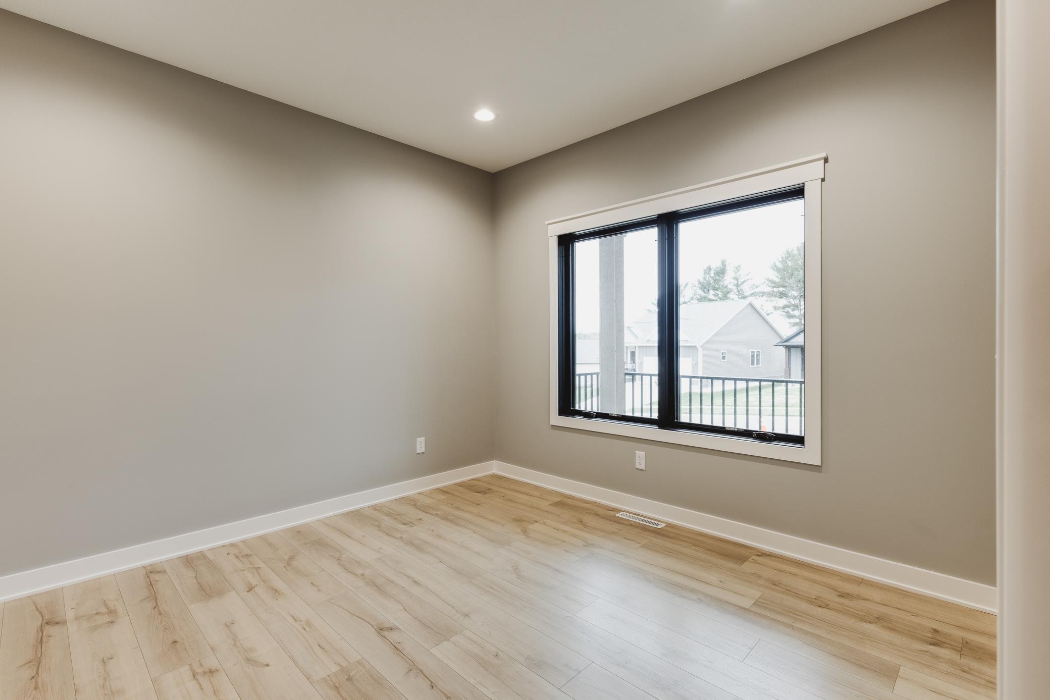 3265 Allison Lane NE