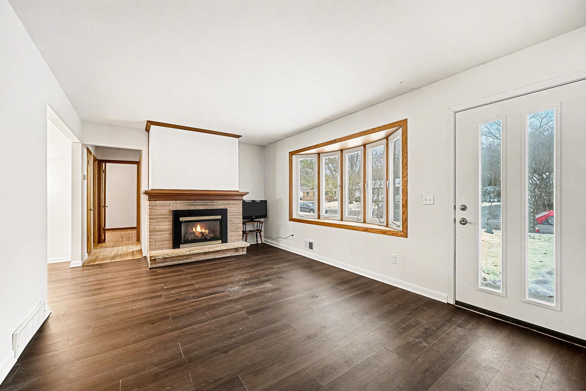 3959 Arthur Street NE