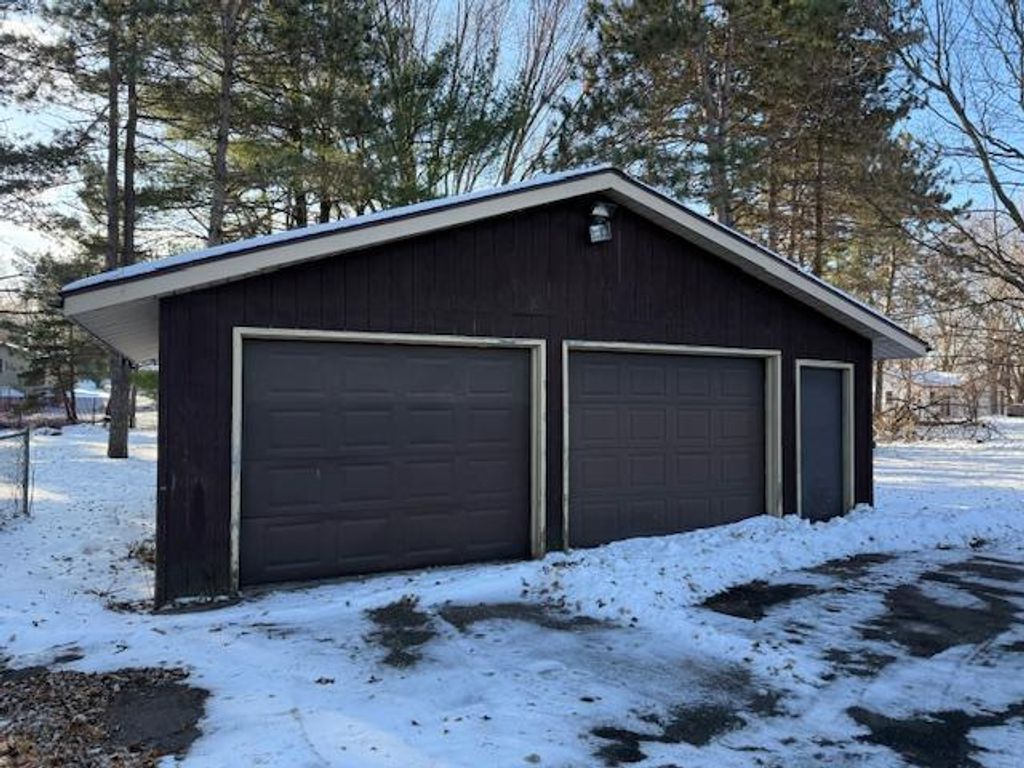 Photo of 6937 Stillwater Boulevard N, Oakdale, MN 55128 (MLS # 7001110)