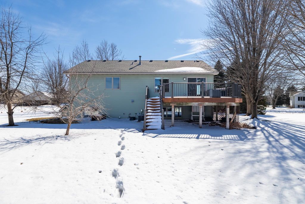 Photo of 4099 Shannon Drive, Hastings, MN 55033 (MLS # 7039234)