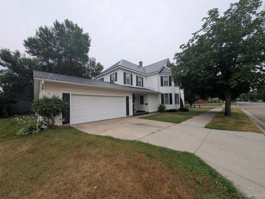 Photo of 155 SW 4th ST, Perham, MN 56573 (MLS # 7119012)