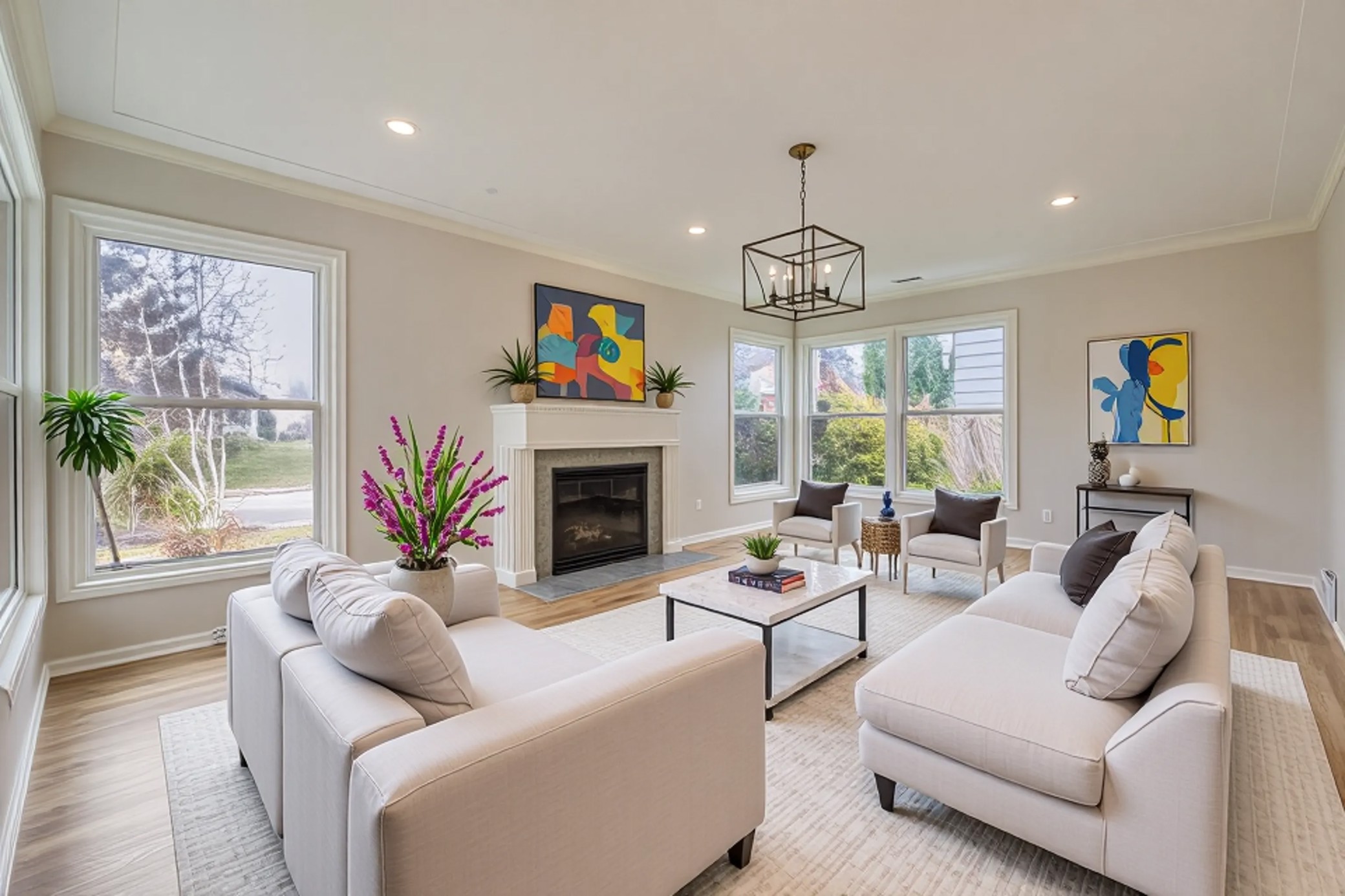 1581 Pinehurst Avenue