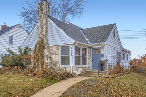 1581 Pinehurst Avenue Saint Paul MN 55116