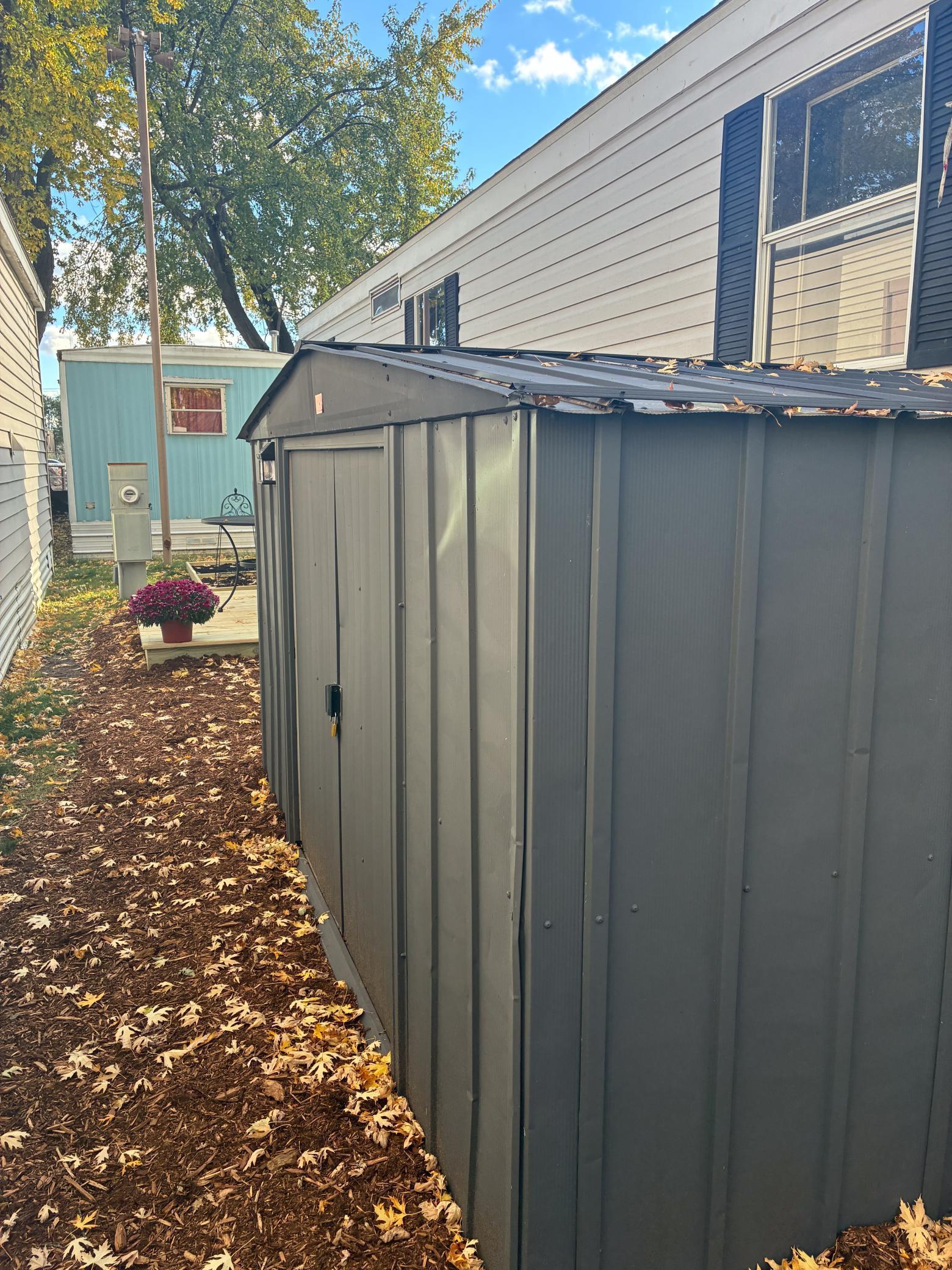 3020 Rice Street Trailer B16