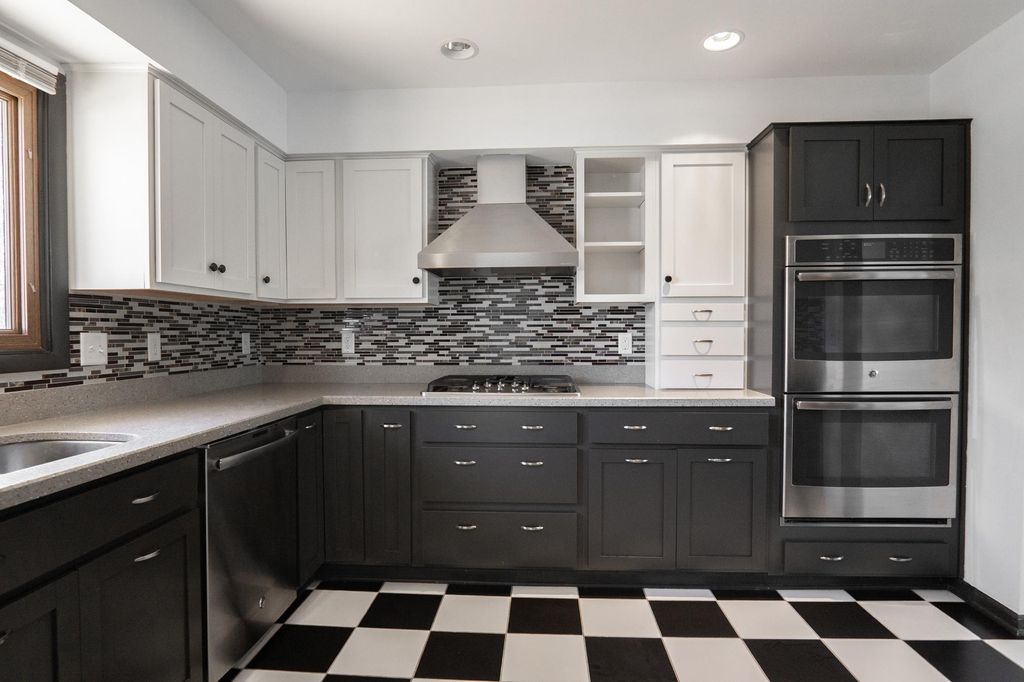 Photo of 7740 Arlington Avenue North Ave, Brooklyn Park, MN 55443 (MLS # 7011680)