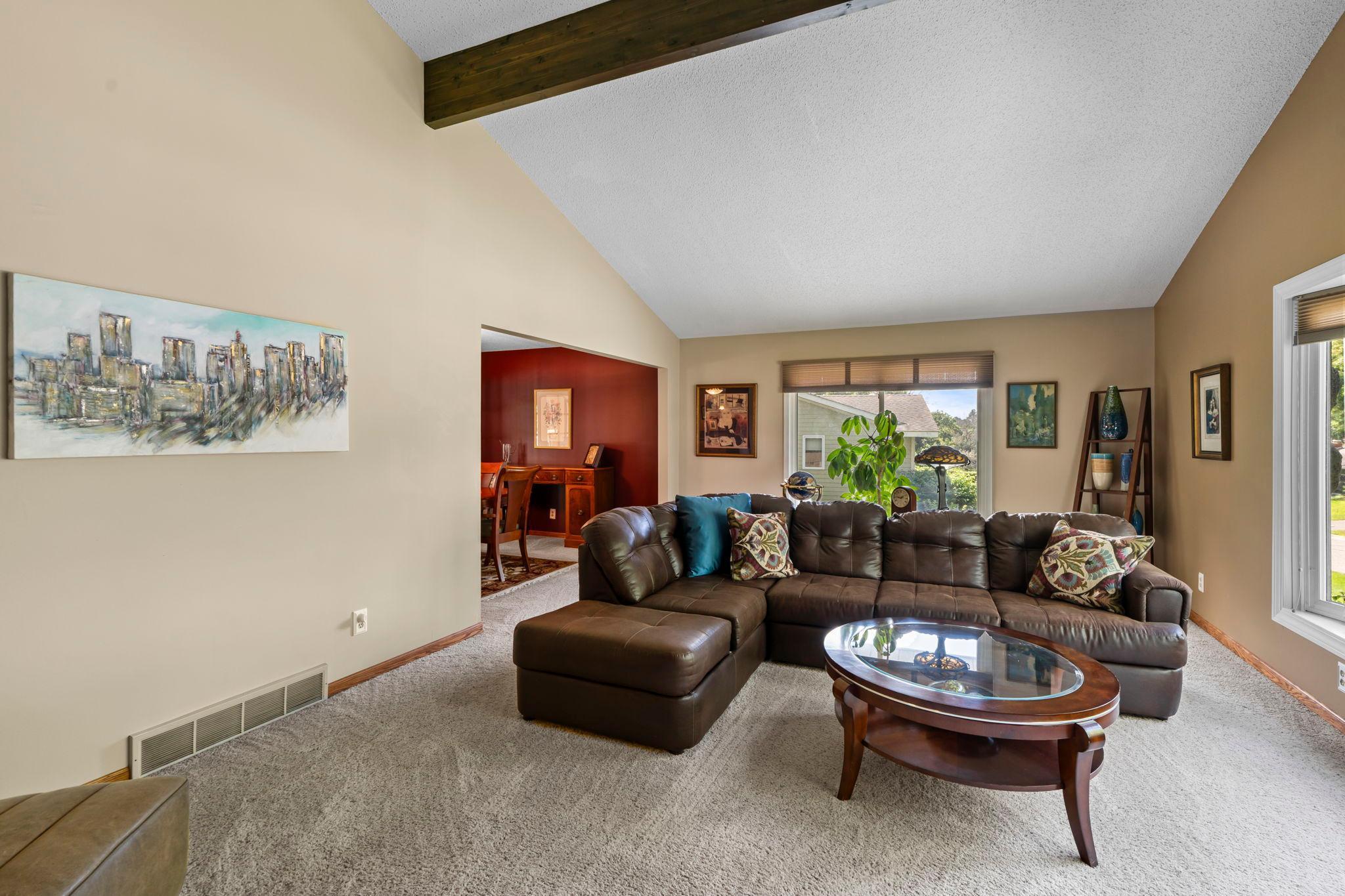 4530 Oak Leaf Drive