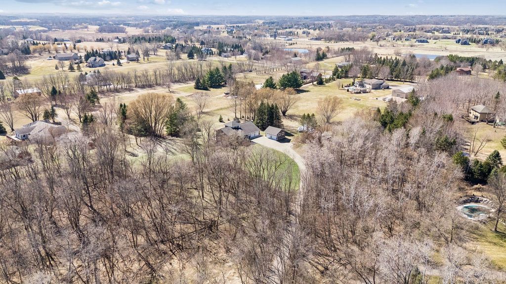 Photo of 7421 Gensmer Circle, Prior Lake, MN 55372 (MLS # 7053200)