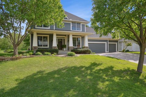 11264 Stonemill Farms Curve Woodbury MN 55129