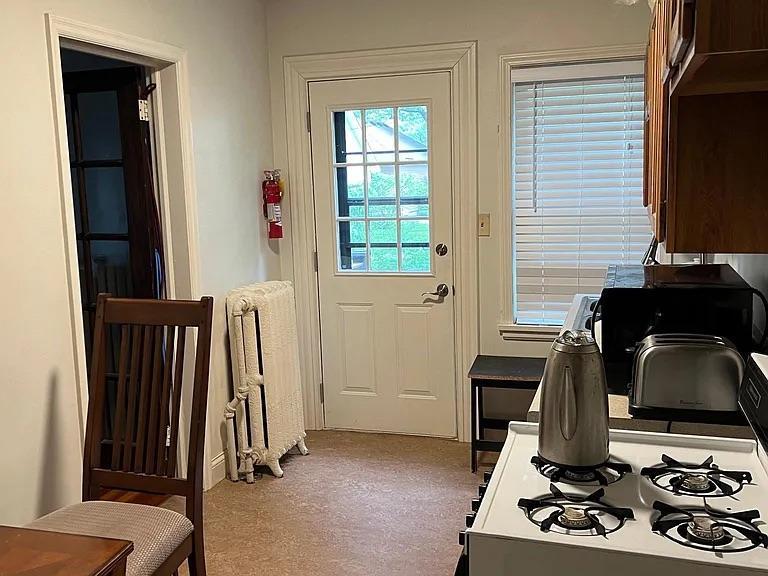 Photo of 429 Holly Avenue #2, Saint Paul, MN 55102 (MLS # 7150978)