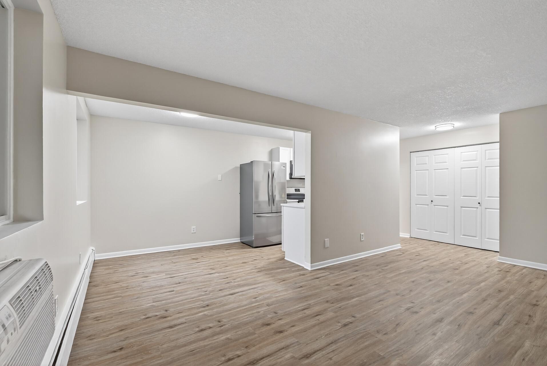 4371 Wilshire Boulevard 107