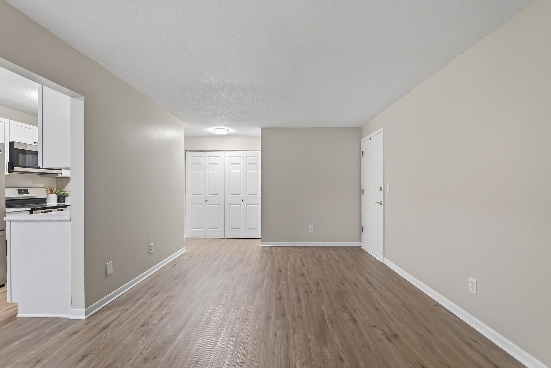 4371 Wilshire Boulevard 107