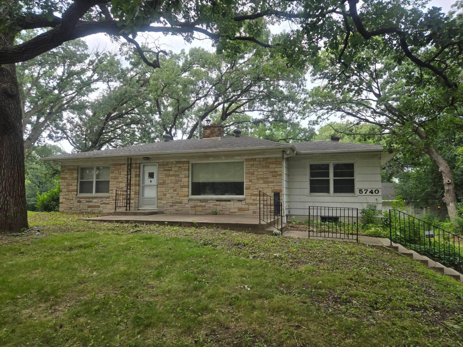 5740 Golden Valley Road