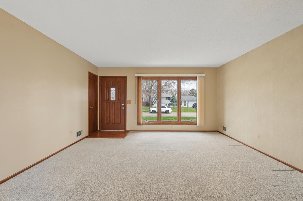 Photo of 20597 Iceland Avenue, Lakeville, MN 55044 (MLS # 7047771)