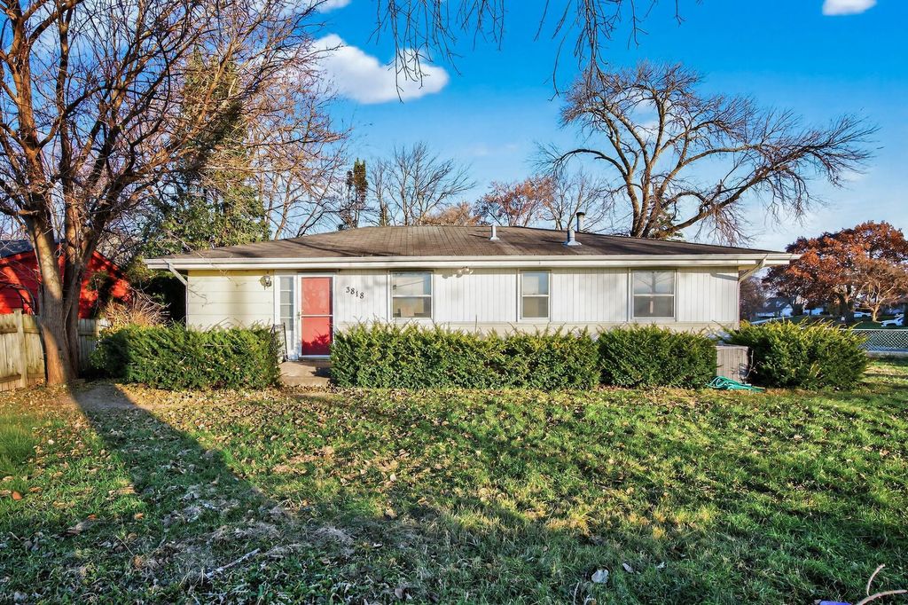 Photo of 3818 W 103rd Street, Bloomington, MN 55431 (MLS # 6822302)