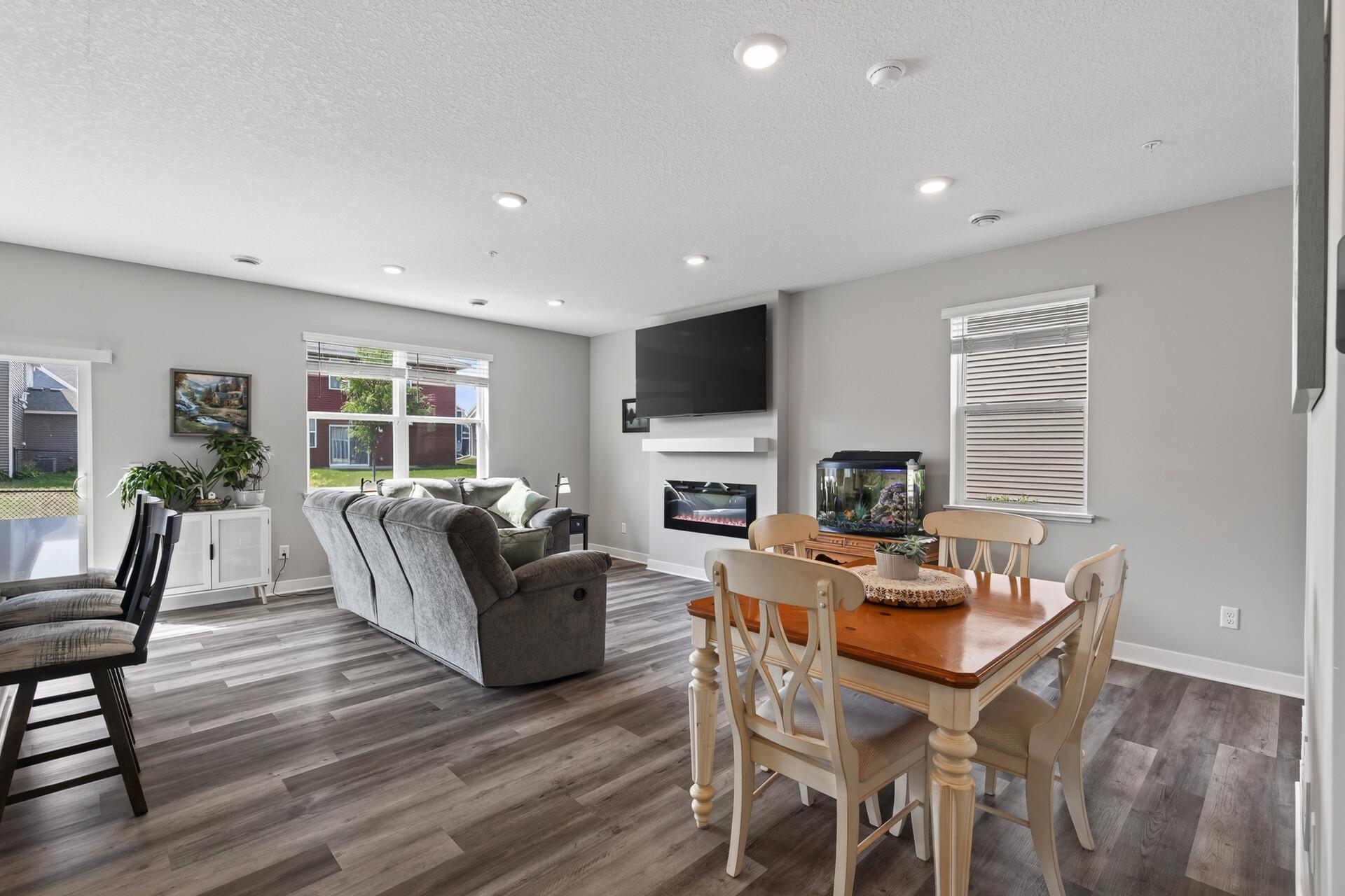 12536 Guadalcanal Circle NE E