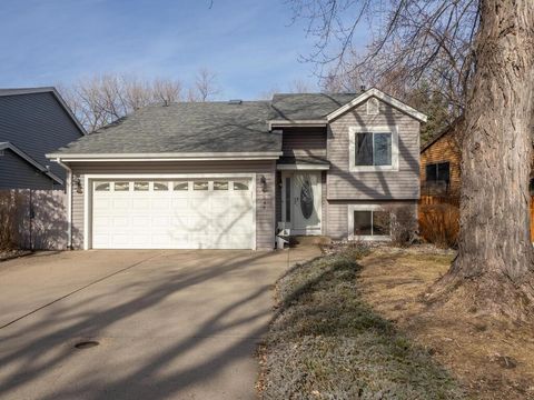 5545 Knoll Drive Shoreview MN 55126