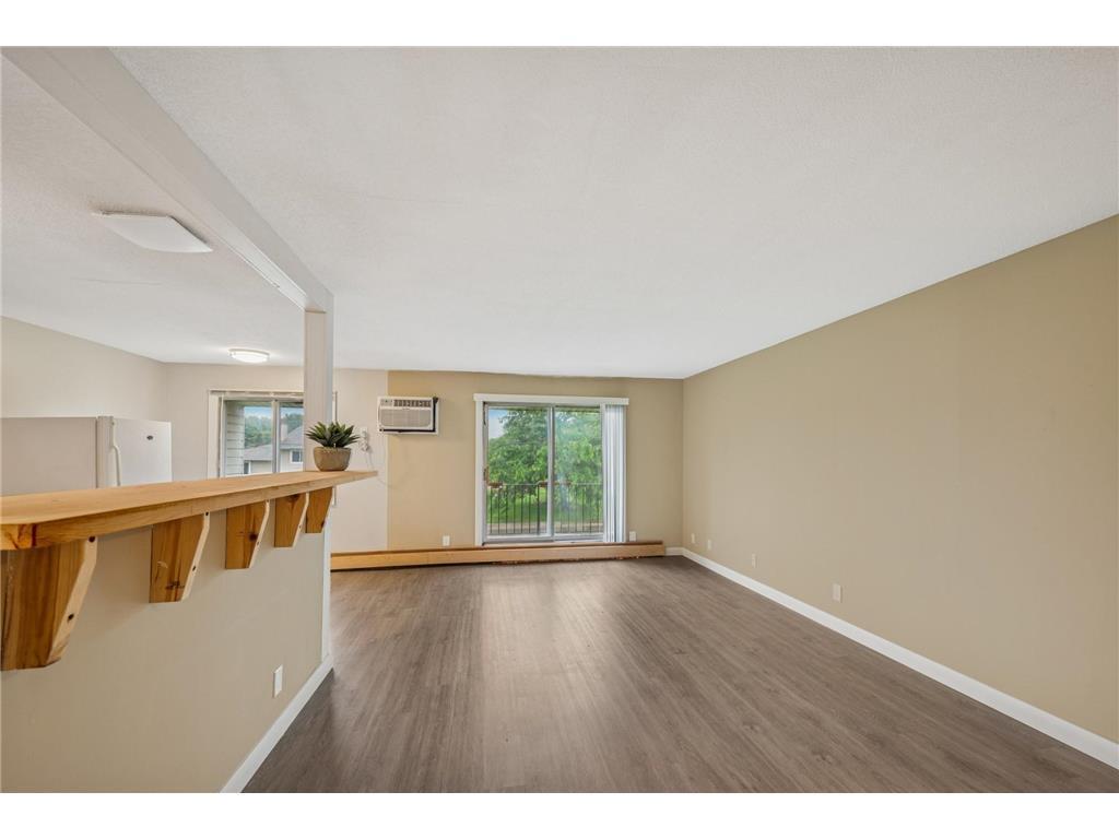 6325 Douglas Drive N