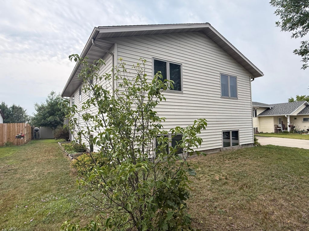 Photo of 215 Gould Avenue NE, Bemidji, MN 56601 (MLS # 7120538)