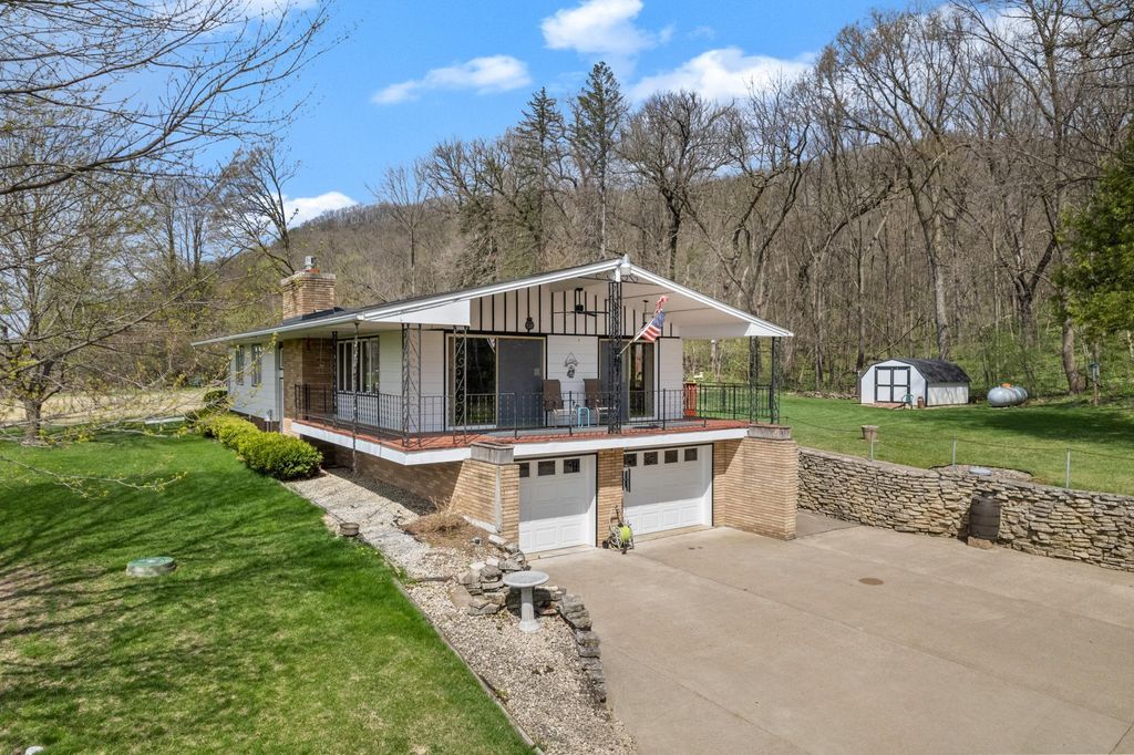 Photo of 25278 Highway 248, Minnesota City, MN 55959 (MLS # 7062078)