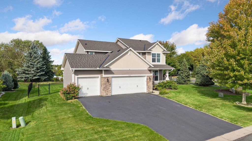 Photo of 14131 Ailesbury Avenue, Rosemount, MN 55068 (MLS # 7149176)