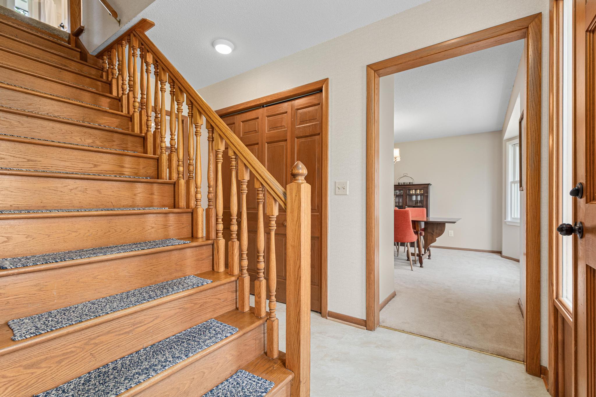 6903 Rosemary Road