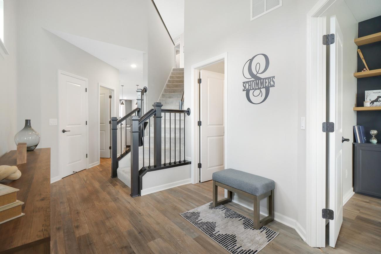 11365 Crestbury Circle