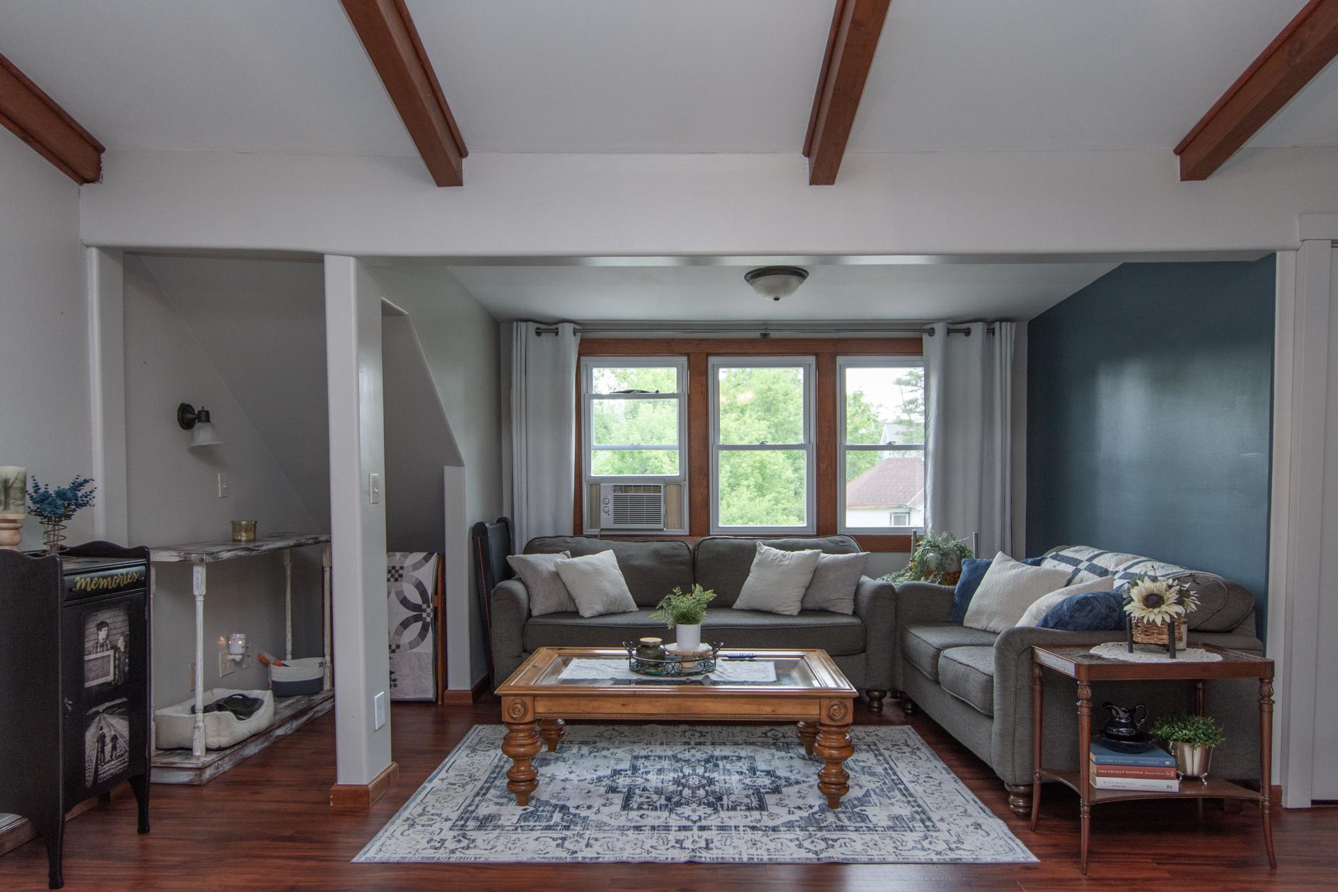 213 2nd Street SE