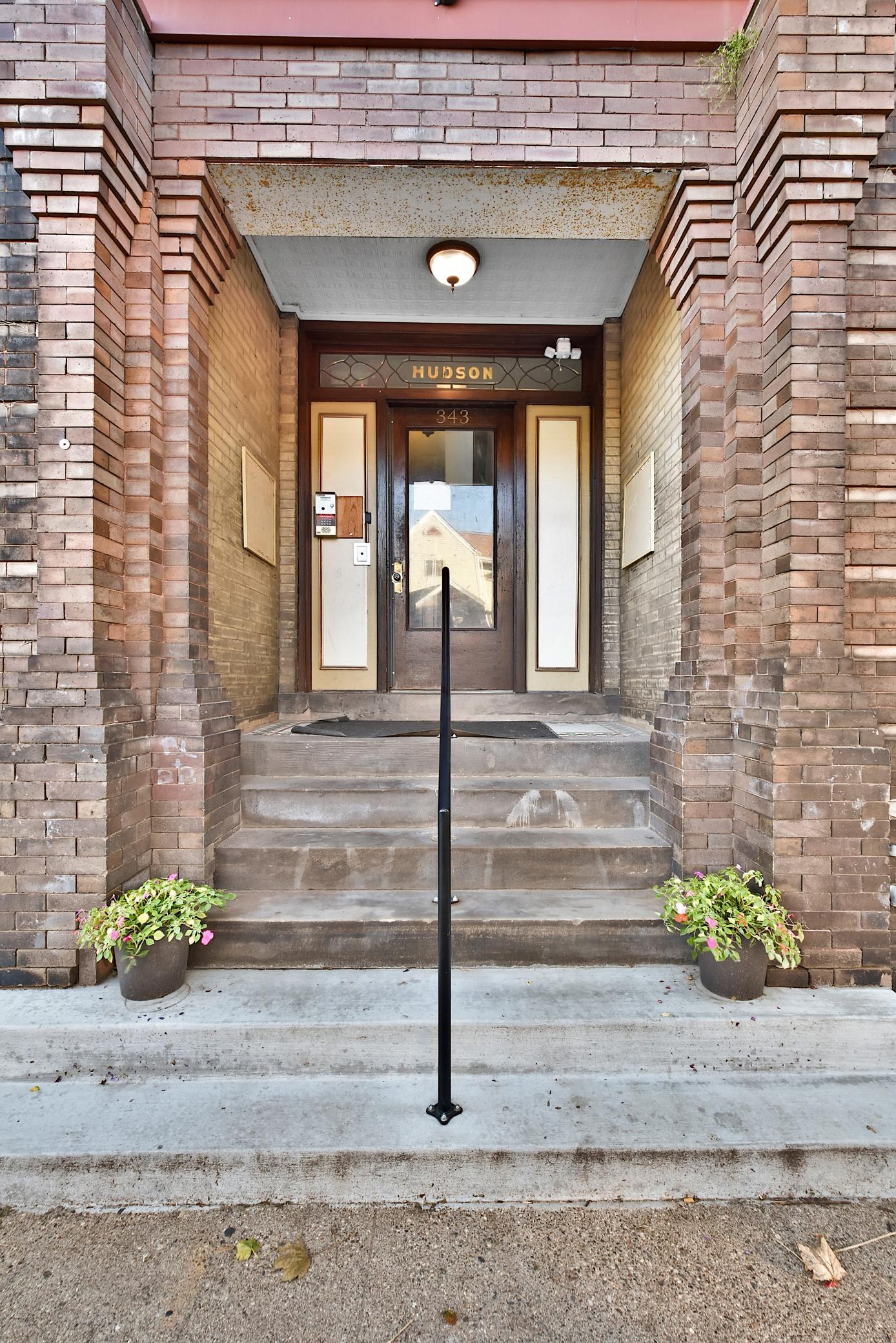343 E 19th Street 6B