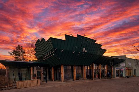 2111 E Franklin Avenue Minneapolis MN 55404