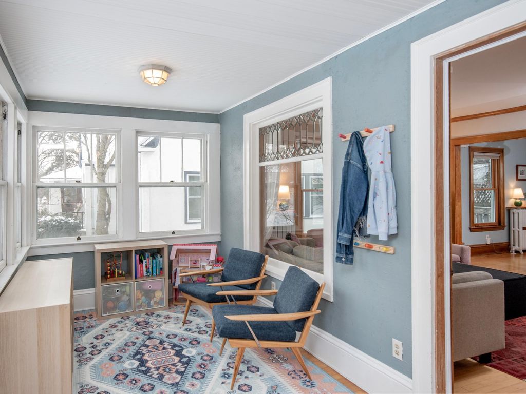 Photo of 448 Thomas Avenue S, Minneapolis, MN 55405 (MLS # 7012603)