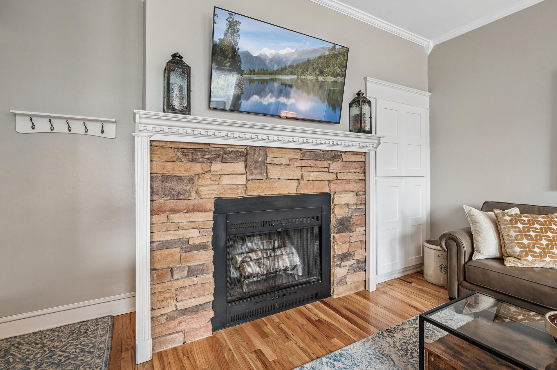 635 Grand Avenue 3