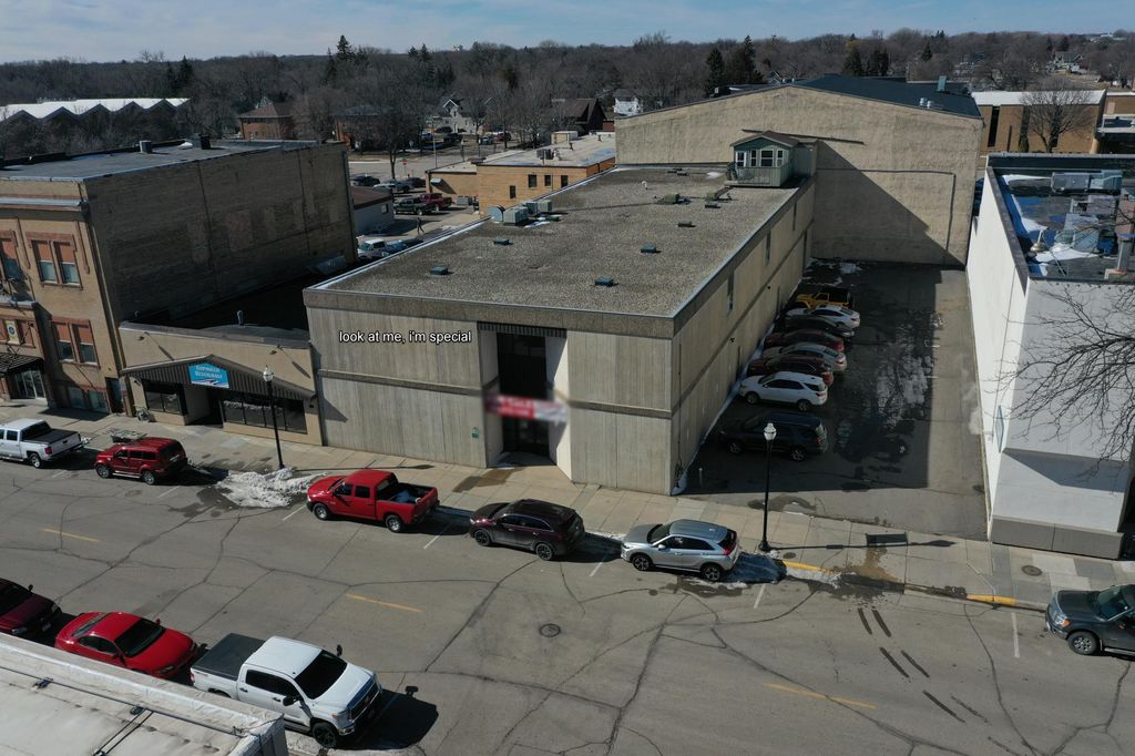 Photo of 314 5th Street SW #M, Willmar, MN 56201 (MLS # 7033261)