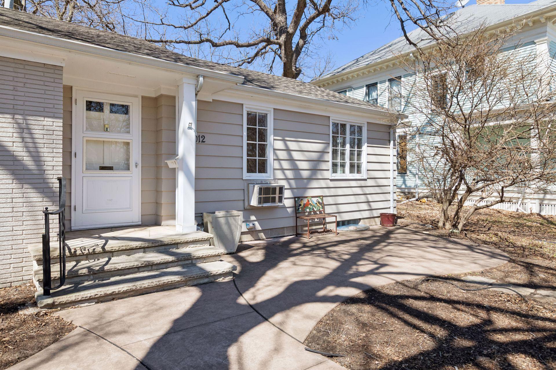 4012 Linden Hills Boulevard