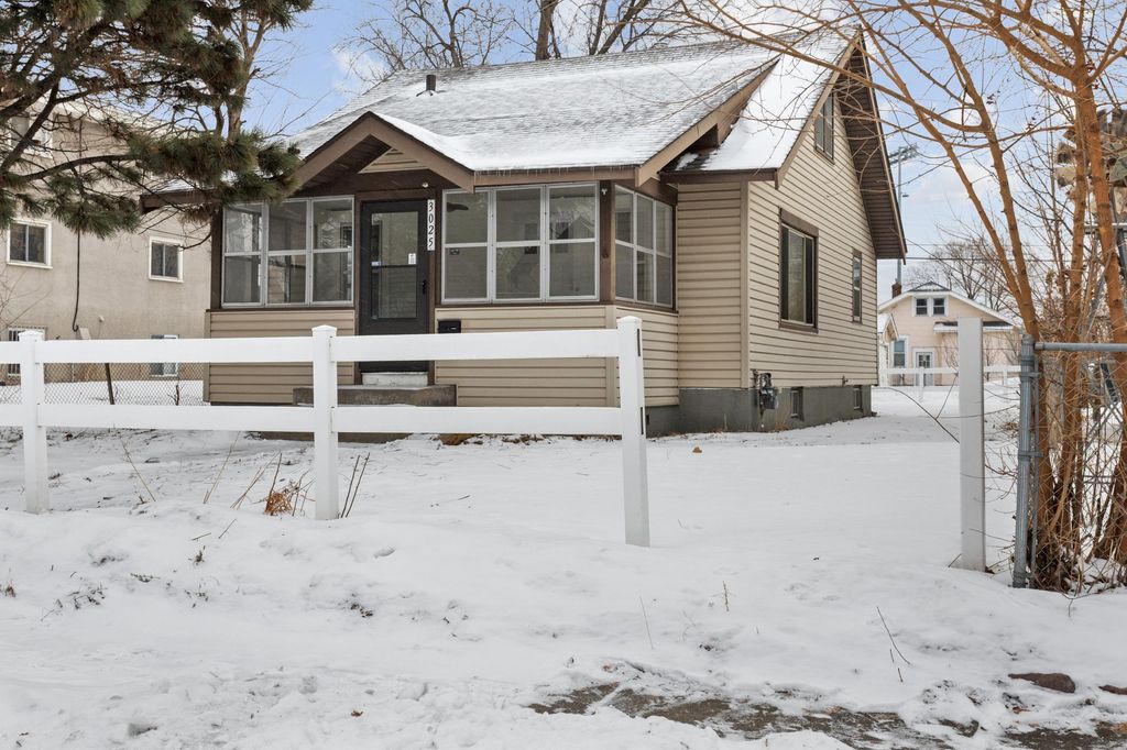 Photo of 3025 Longfellow Avenue, Minneapolis, MN 55407 (MLS # 7011929)